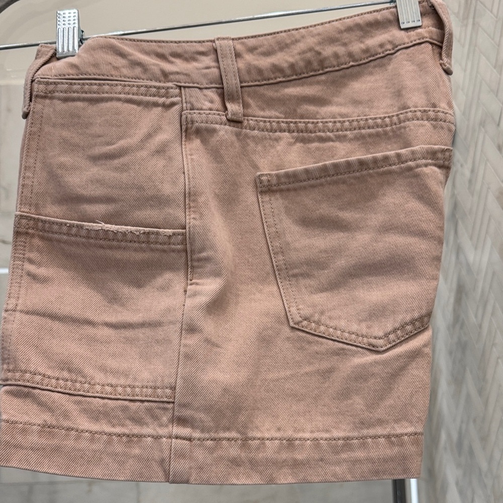 Kut from the Kloth Blush Colored Jean Shorts